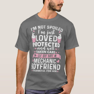 Camiseta Protegido Y Bien Cuidado Por Boyfrien Mecánico
