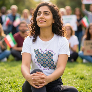 Camiseta Protesta Mujer Vida Libertad Flores Violeta