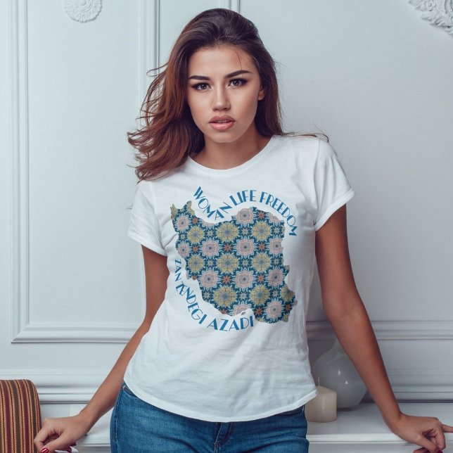 Camiseta Protesta por la libertad de vida de la mujer | Flo (Woman Life Freedom Protest | Flowers Blue)