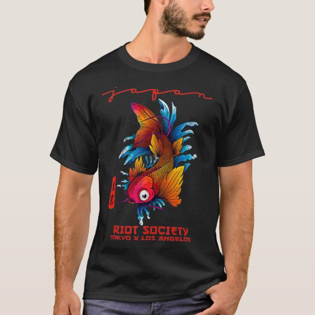 Camiseta Protesta-Sociedad-Japón-Koi-Lotus Gráfica-Embrodad (Anverso)