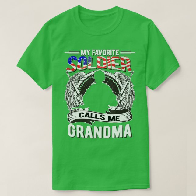 Camiseta Proud Armys Grandma  Military Pride (41)  (Diseño del anverso)