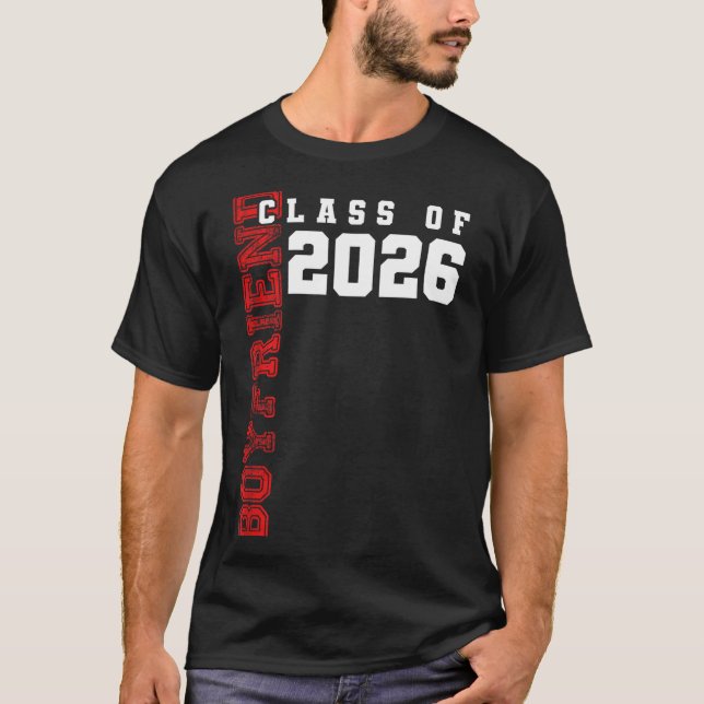 Camiseta Proud Boyfriend Of Cl Of 2026 Graduate  (Anverso)