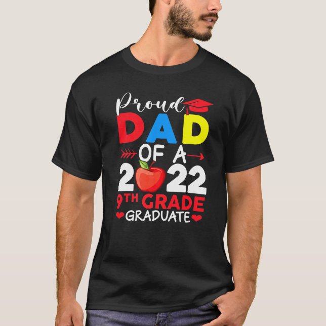 Camiseta Proud Dad Class Of 2022 Phd 9th Grade Graduate Doc (Anverso)