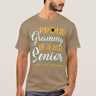 Camiseta Proud Grammy Of A 2023 Senior IM Not Crying YouRe 