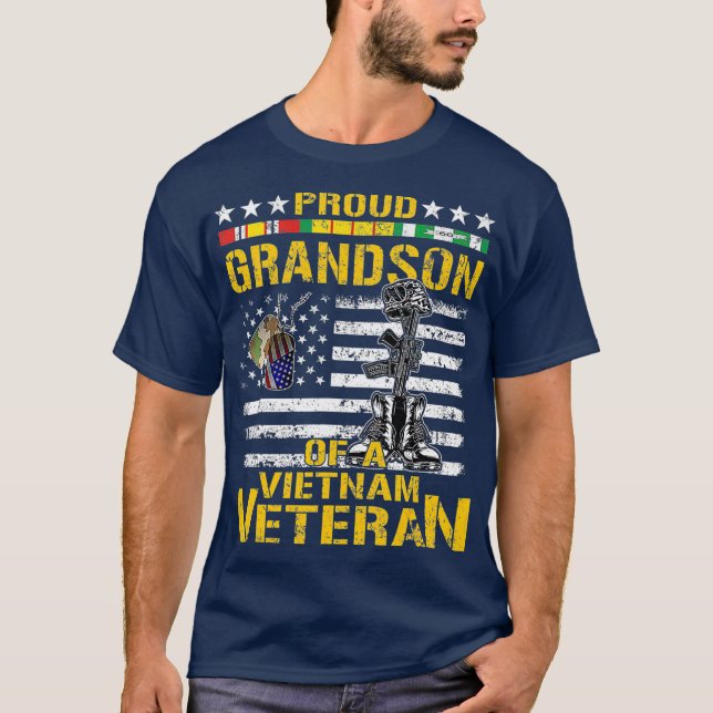Camiseta Proud Grandson Of A Vietnam Veteran   Vietnam (Anverso)