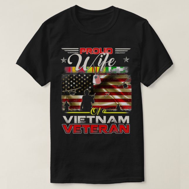 Camiseta Proud Wife of Vietnam Veteran tshirt Gift For Wome (Diseño del anverso)