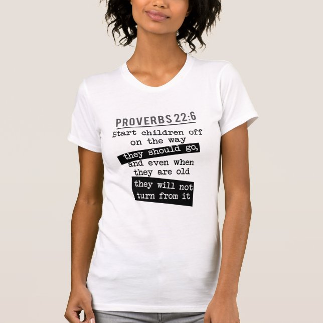 Camiseta proverbios 22:6 cita de la biblia entrena a un niñ (Anverso)
