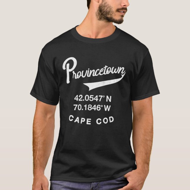 Camiseta Provincetown Cabo Coordenadas Retro (Anverso)