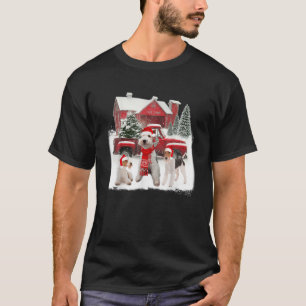 Camiseta Pterra de alambre Terrier Santa Hat Red Truck Tree