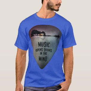 Camiseta Púa de guitarra angustiada Lago Reflecciones Músic