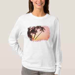 Camiseta Pueblo de Lewolin, Isla Illi Api, Selat Boleng