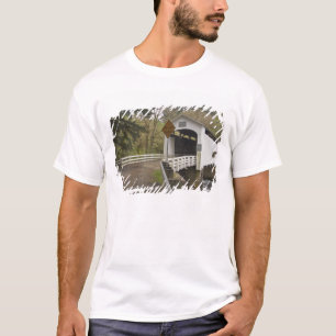 Camiseta Puente cubierto de gato silvestre, condado de Lane