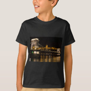 Camiseta Puente de cadena con el Castillo Buda Hungría Buda