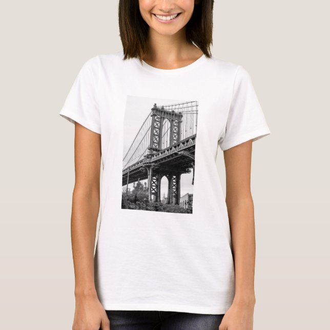 Camiseta Puente de Manhattan en blanco y negro (Anverso)