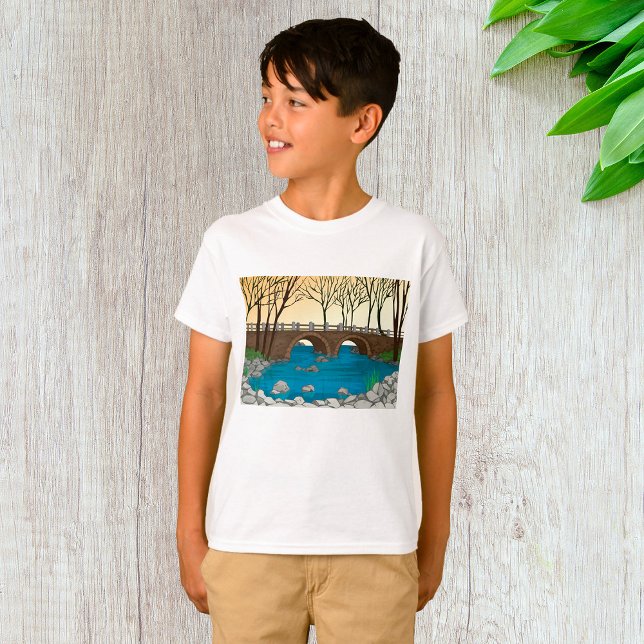 Camiseta Puente de piedra rústico sobre el paisaje natural  (Subido por el creador)