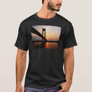 Camiseta Puente Verrazano al amanecer