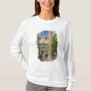 Camiseta Puerta al Trinity College y filas de bicicletas,