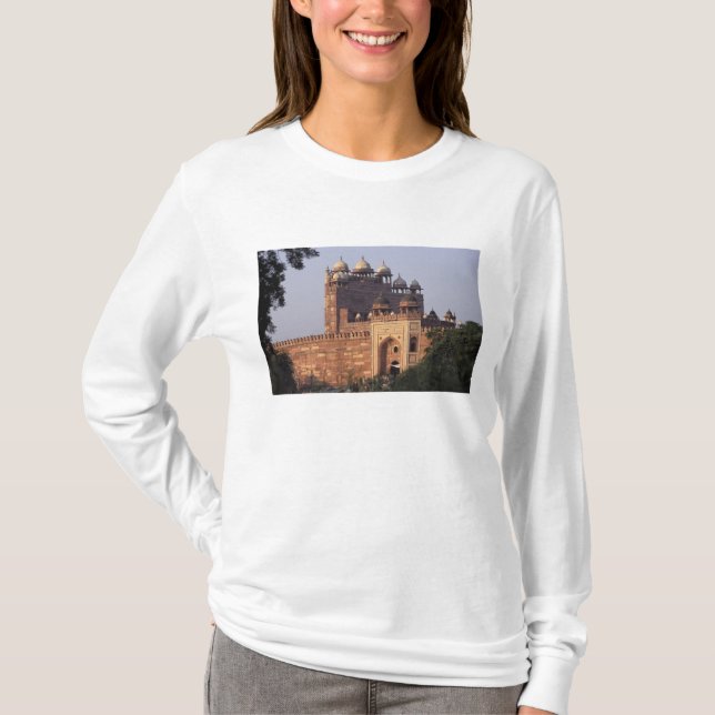 Camiseta Puerta de la Victoria de Buland Darwaza) a la Darg (Anverso)