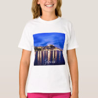 Puerto iluminado en Sibenik, Croacia