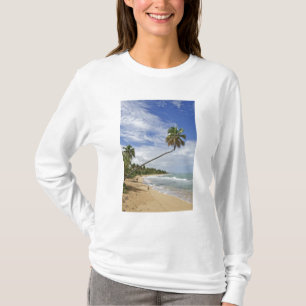 Camiseta Puerto Rico. Playa Tres Palmitas Puerto Rico