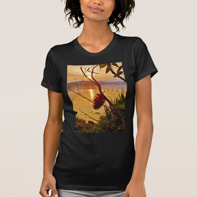 Camiseta Puesta de sol en el lago Pinecone (Anverso)