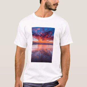 Camiseta Puesta de sol roja sobre el mar, California