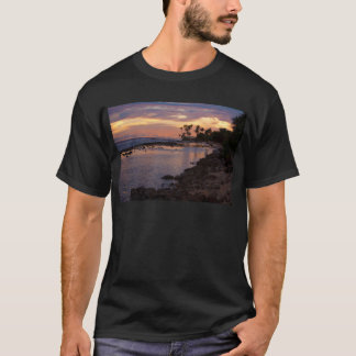Camiseta Puesta del sol de la costa de Majuro