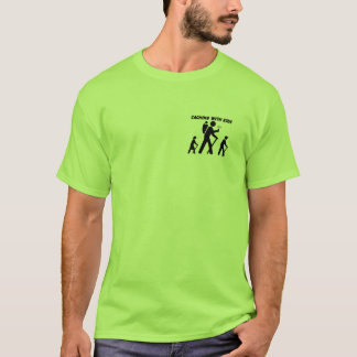 Camiseta Puesta en antememoria con los niños