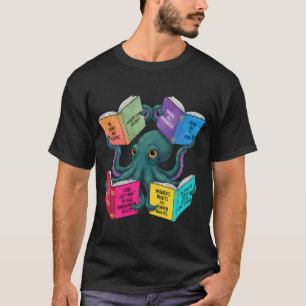 Camiseta Pulpo bebiendo café mientras lee muchos libros