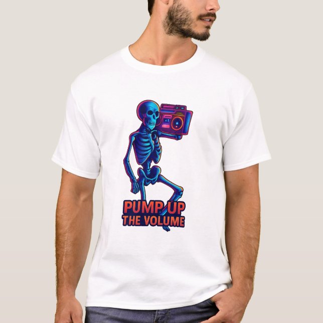 Camiseta Pump Up the Volume – Neon Skeleton Boombox Vibes (Anverso)