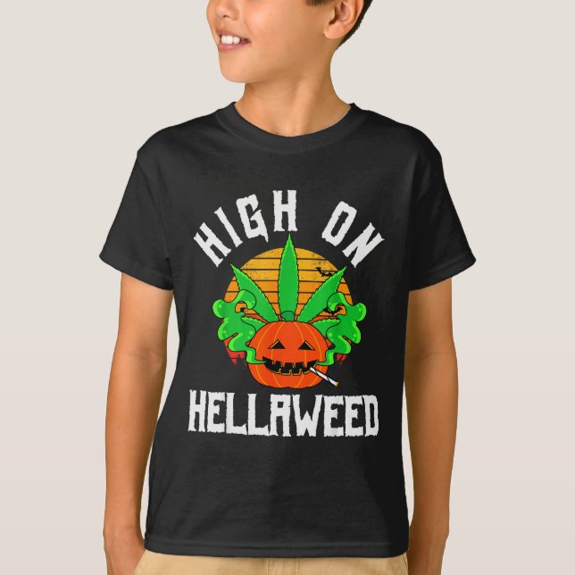 Camiseta Pumpkin Smoking Weed Costume Retro Funny Halloween (Anverso)