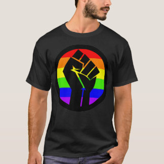 Camiseta Puño arcoiris del orgullo gay