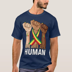 Camiseta Puño De Mano Todos Somos Humanos - Mes De Historia