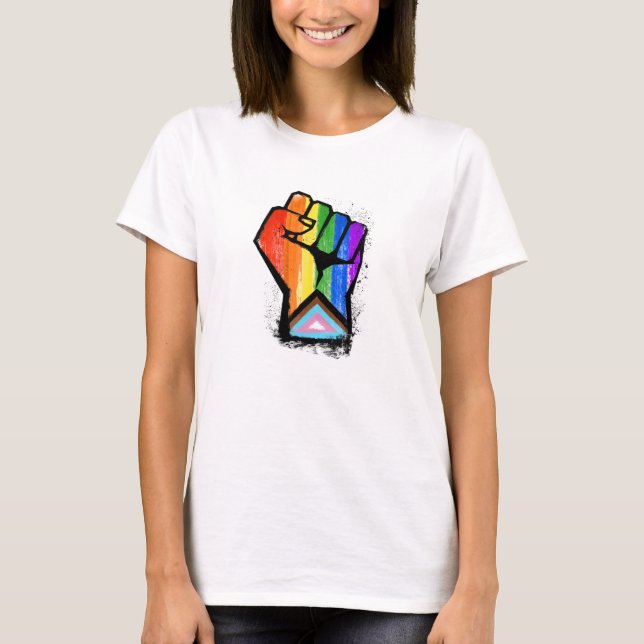 CAMISETA PUÑO DE ORGULLO DE PROGRESO LGBTQ (Anverso)
