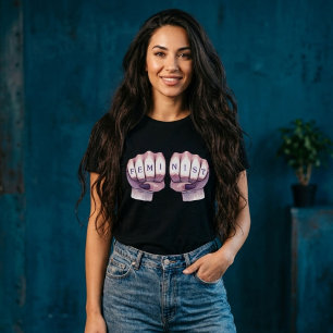 Camiseta Puños feministas