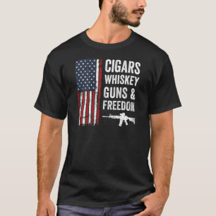 Camiseta Puros Whisky Pistolas & Libertad Bandera De EE. UU