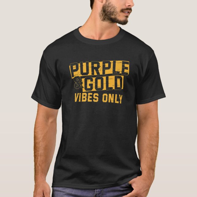 Camiseta Púrpura (Anverso)