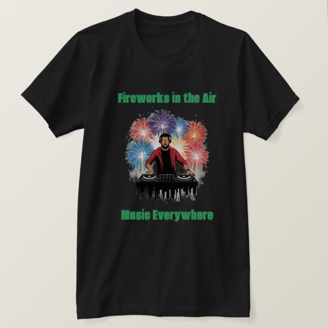 Camiseta Pyrotecnia Sónica: DJ Firework Extravaganz (Anverso del diseño)