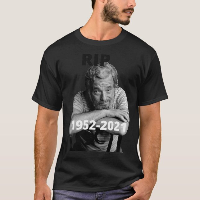 Camiseta QEPD Stephen Sondheim Classic T-Shirt (Anverso)