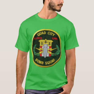 Camiseta Quad City Bomb Squad Oversized