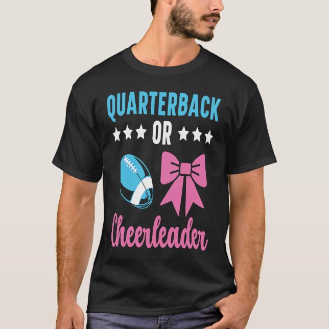 Camiseta Quarterback Or Cheerleader Baby Announcement Gende (Anverso)