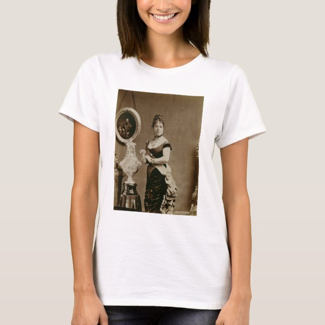 Camiseta Queen Emma (1836-85) (sepia photograph) (Anverso)