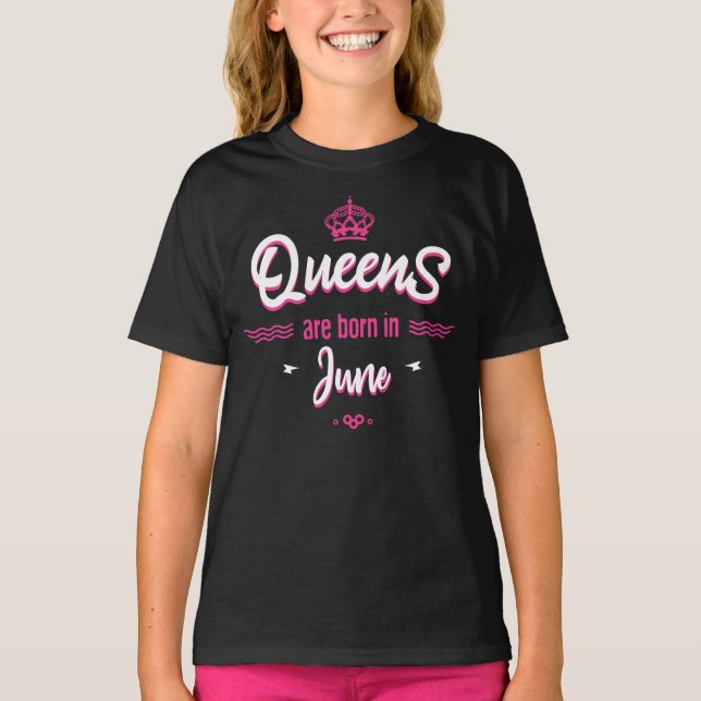 Camiseta Queens área born en june (Anverso)