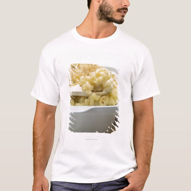 Camiseta Queso de los macarrones en plato de la hornada con (Anverso)