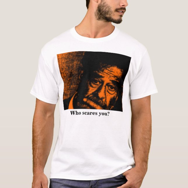 Camiseta ¿Quién le asusta? (Anverso)