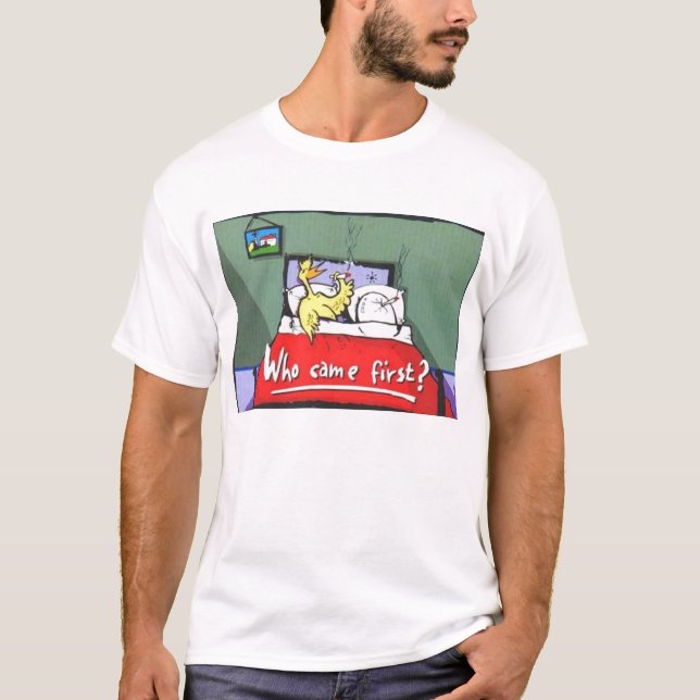 Camiseta quién vino primero (Anverso)