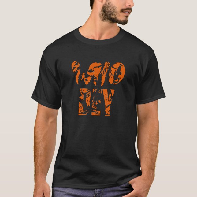 Camiseta ¿Quiénes son? Fanático de fútbol de Cincinnati neg (Anverso)