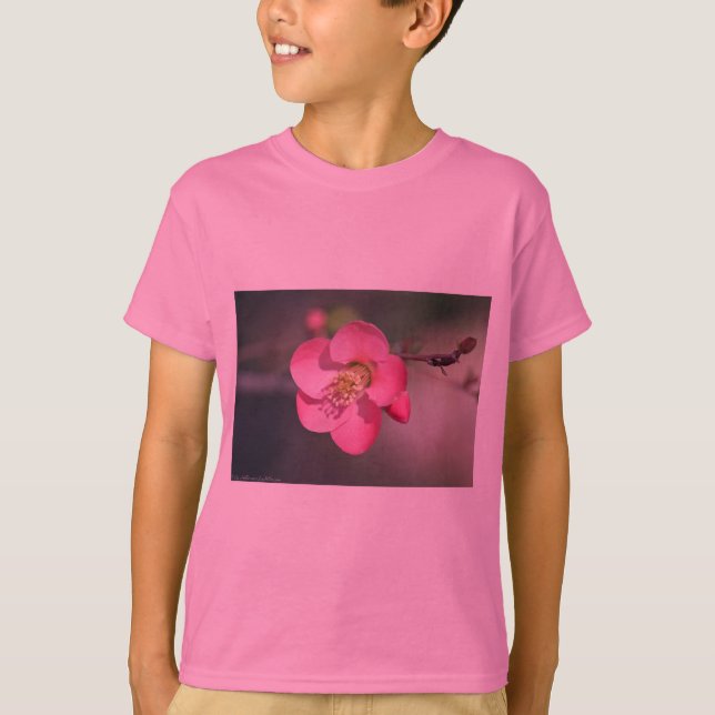 Camiseta Quince de Flores Rosa Perfecto (Anverso)
