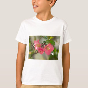 Camiseta Quince Glow de Flor Rosa