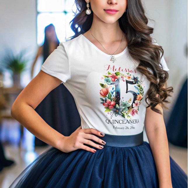 Camiseta Quinceanera 15th Birthday Party Floral (Subido por el creador)